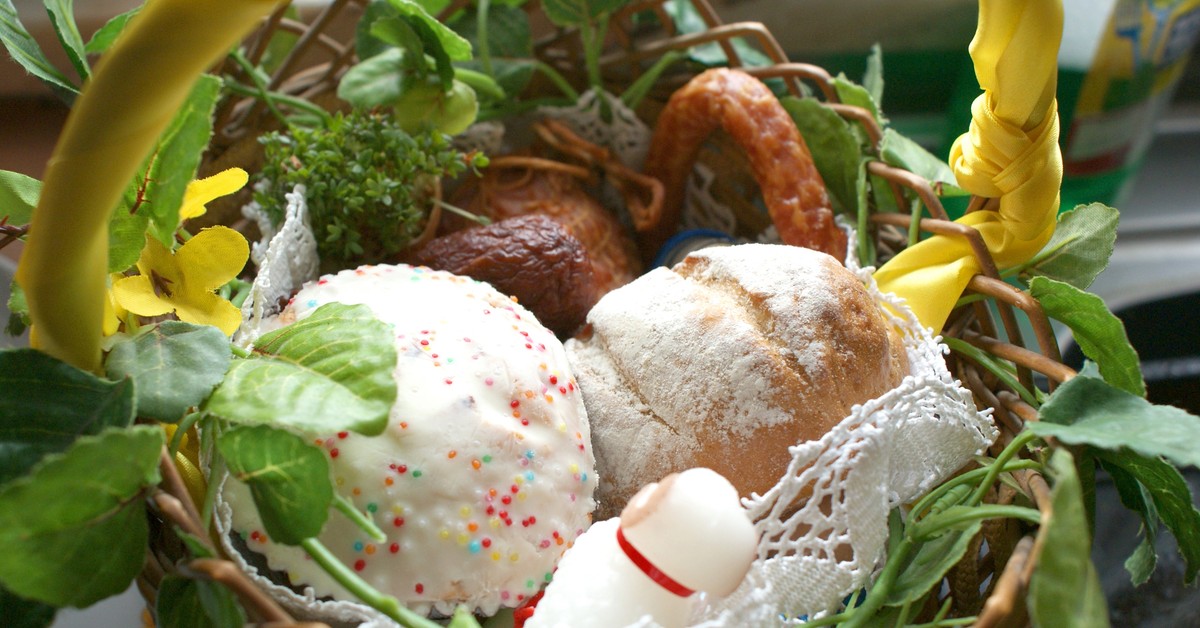 Wielka Sobota 2026 (4 kwietnia) – do której godziny otwarte sklepy? Zakaz handlu po 14