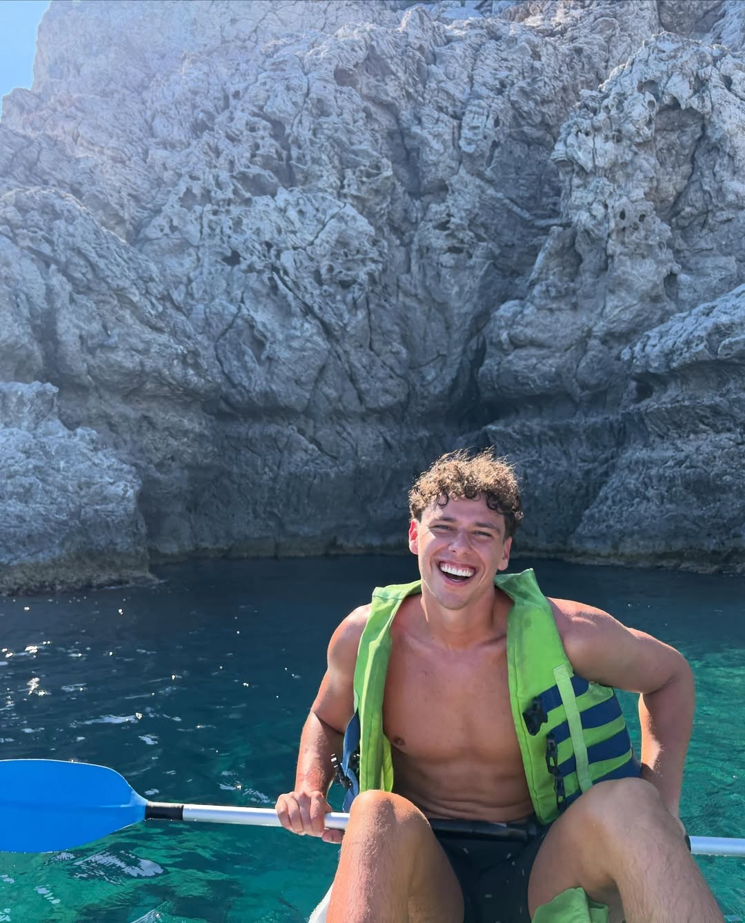 Český futbalista David Jeřábek na dovolenke na ostrove Rodos.