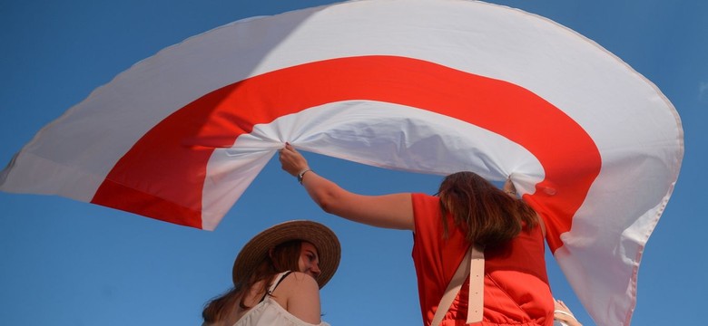 Władze Grodna zwalniają protestujących i przepraszają za bicie ludzi. Jest też zgoda na demonstracje