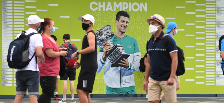 Novak Djokovic akcjonariuszem firmy pracującej nad lekiem na COVID-19
