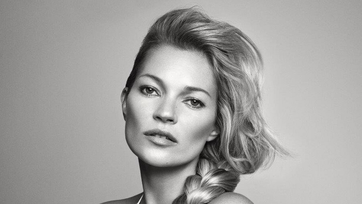 Kate Moss może pochwalić się naprawdę idealną, kobiecą sylwetką. Dowodem tego jest jej ostatnie zdjęcie na Instagramie. Pozuje na nim kompletnie nago.