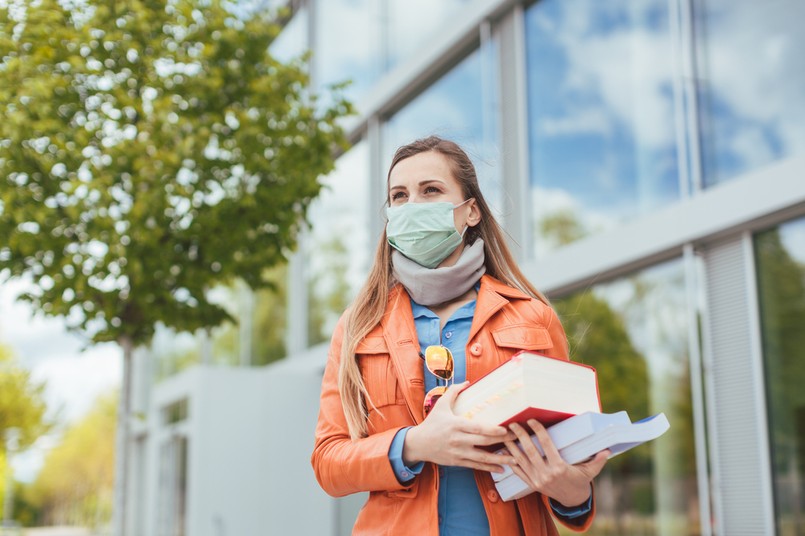 Prawie 900 studentów z Białorusi otrzymało stypendia NAWA na studia w Polsce