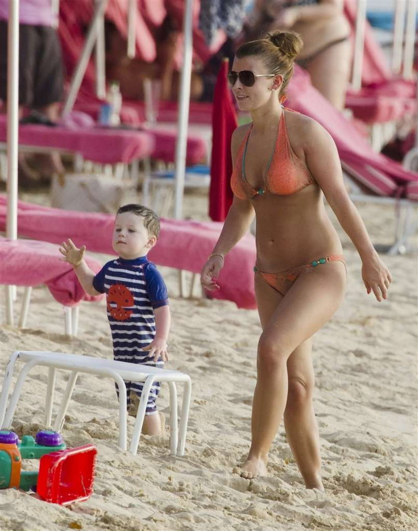 Coleen Rooney z dzieckiem na Barbadosie