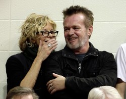 Koniec głośnego romansu. Meg Ryan rozstała się z Johnem Mellencampem