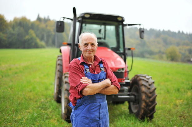 Część rolników ze względu na stan zdrowia nie może pracować po 55. (kobiety) i 60. roku życia (mężczyźni).