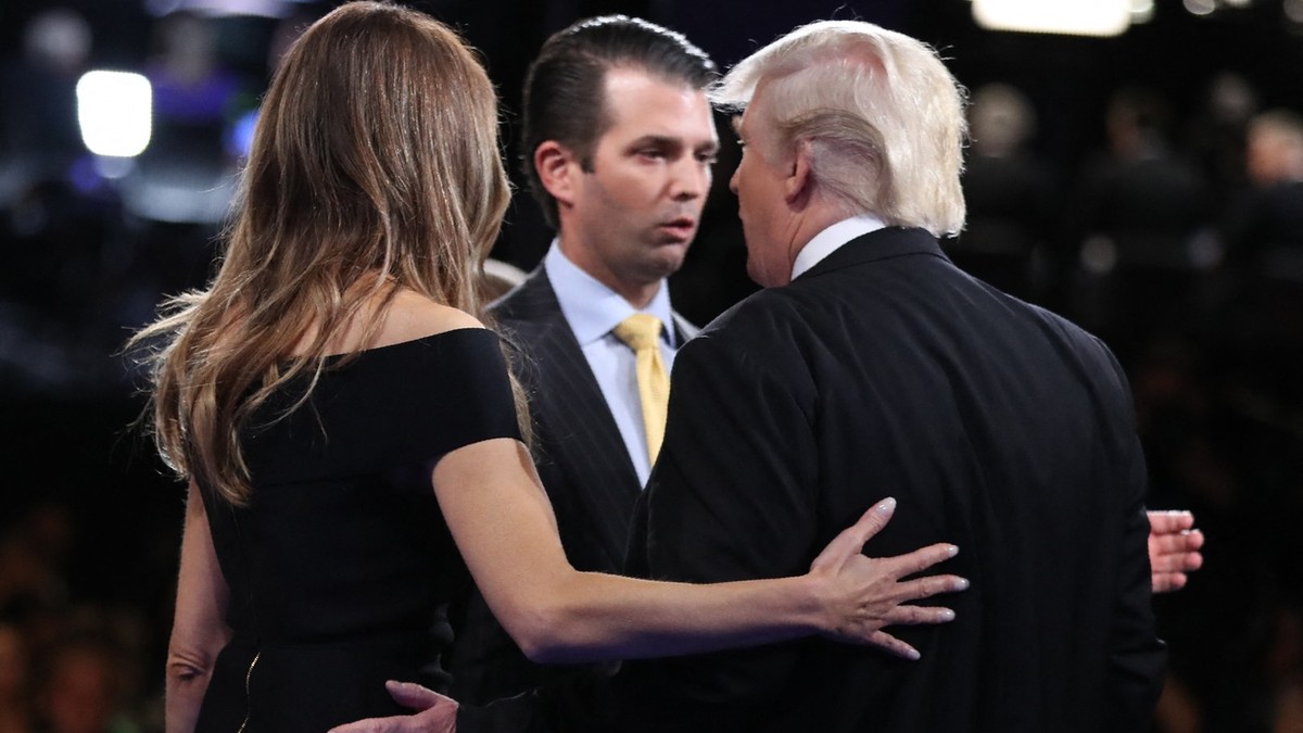 Sin Donalda Trampa sa verenicom stigao u Banjaluku: Ko je njegova buudća supruga