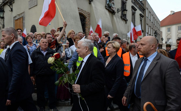 Kaczyński: Prawda o katastrofie smoleńskiej częścią odbudowy moralnego porządku