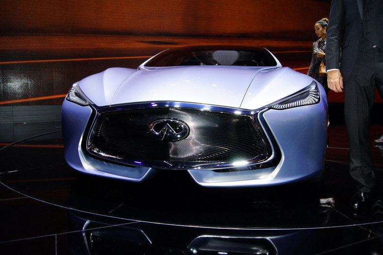 Paryż 2014: Infiniti Q80 Inspiration