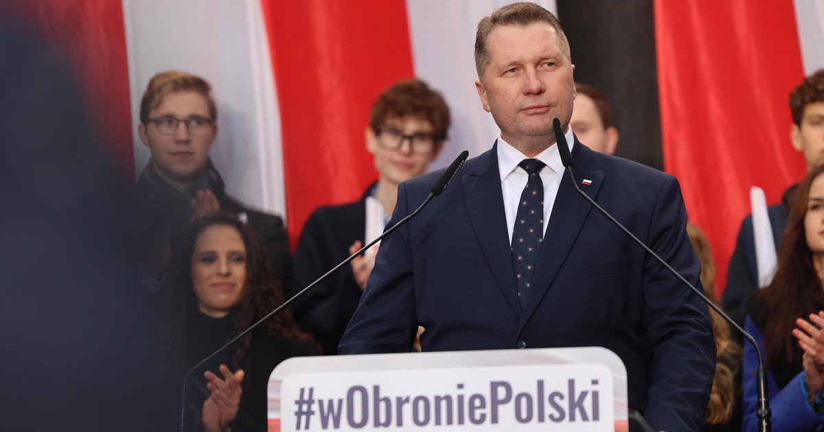 Kaczyński namaścił Czarnka, ale Polacy widzą w roli premiera kogoś innego