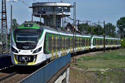 pociągi nie pojadą z wawra do otwocka. rusza komunikacja zastępcza i zmiany dla pasażerów