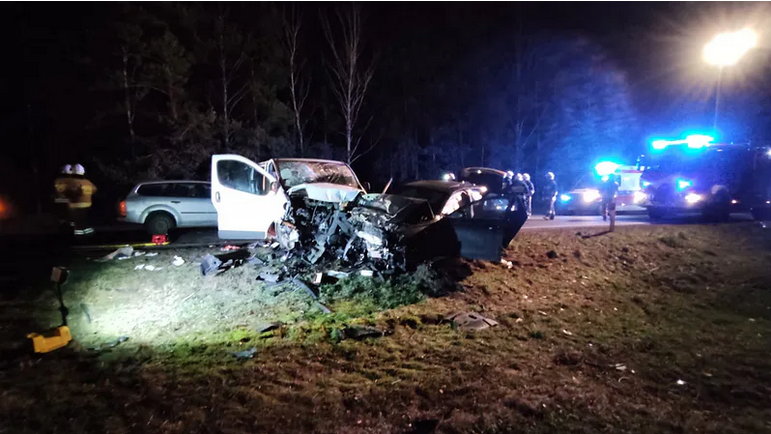 Jedna osoba zmarła, siedem rannych w wypadku na DK 19 w Deniskach