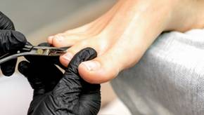 Nagelzangen im Vergleich – die beste Pflege für Finger- und Fußnägel