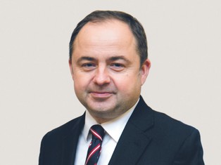 Szymański: Brak ratyfikacji decyzji o zasobach własnych oznacza zaburzenie działania całego budżetu UE [WYWIAD]