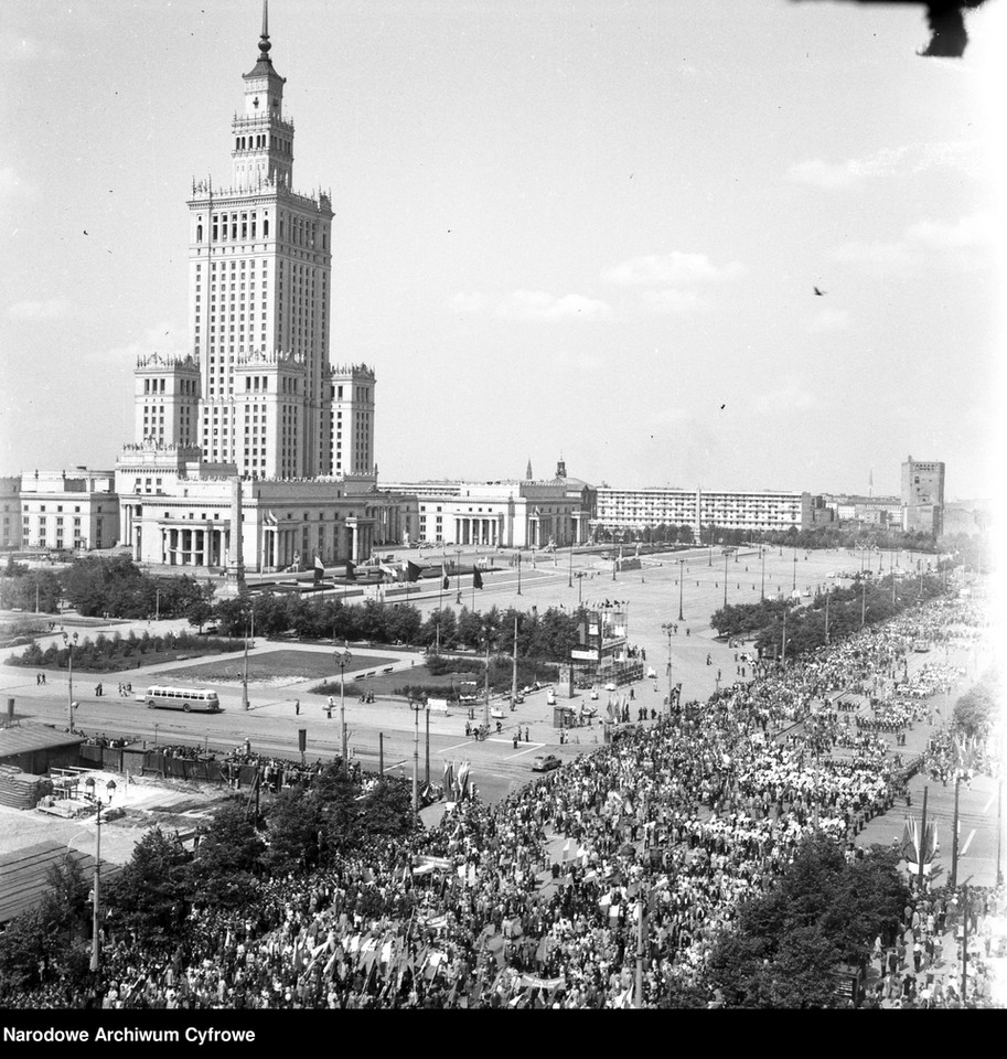 Obchody Święta Pracy w Warszawie/ 1961 rok