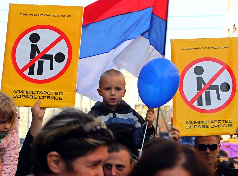 Zadyma podczas marszu równości