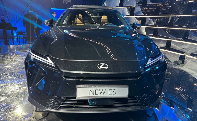 Nowy Lexus ES