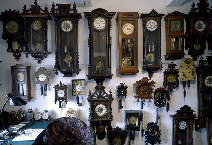 Za nowożytnego prekursora tego rozwiązania uważa się Benjamina Franklina – jednego z ojców założycieli Stanów Zjednoczonych