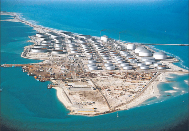 Ropa naftowa stanowi 90 proc. eksportu Arabii Saudyjskiej i daje budżetowi aż 75 proc. dochodów Fot. Materiały prasowe