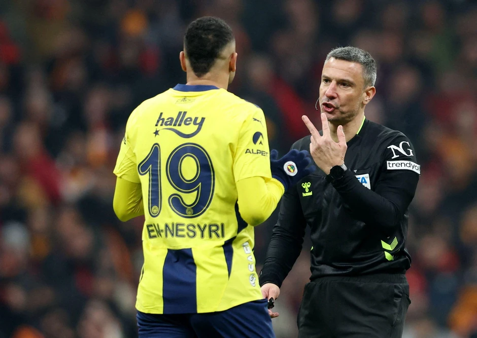 Prošle godine je delio pravdu na najvećem turskom derbiju između Fenerbahčea i Galatasaraja | Foto: Reuters