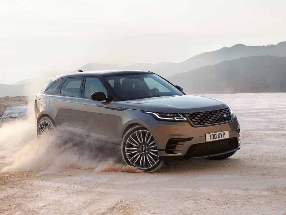 Range Rover zaprezentował model Velar SUV.