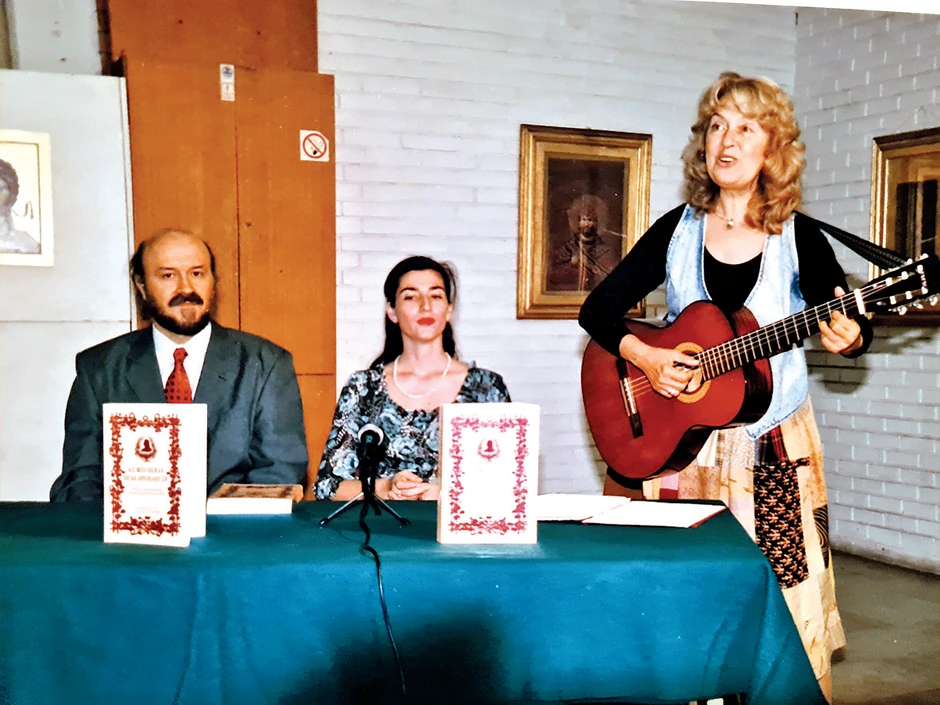 Ljiljana Petrović, Ana Zečević i Nenad Grujičić 1999.