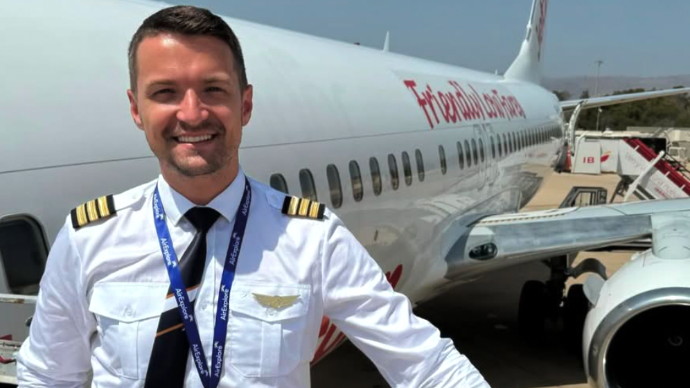 Viktor Vincze placoval krátky čas ako pilot.