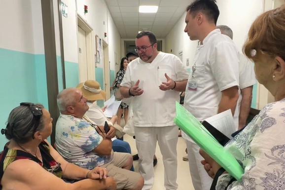 UKC povećava broj specijalističkih ambulanti, Lazarević: "Slušamo pacijente i uvodimo drugu smenu"