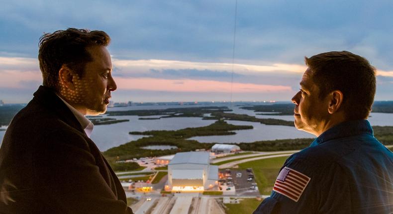 elon musk nasa astronaut bob robert behnken talking commercial crew program ccp demo2 demo1 demo 1 2 kennedy space center launchpad rocket launch complex 39a lc39a NHQ201903010020_orig