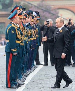 Pierwsza zagraniczna wizyta Putina. Jedzie na Białoruś