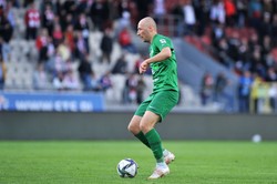 Łukasz Trałka przedłużył kontrakt z Wartą Poznań