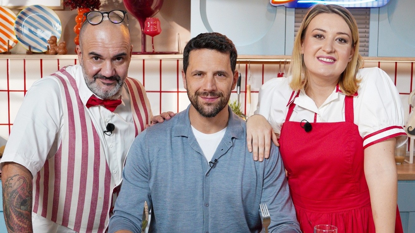„Hello Chef” revine cu sezonul 12: dueluri culinare spectaculoase și invitați surpriză la Antena 1