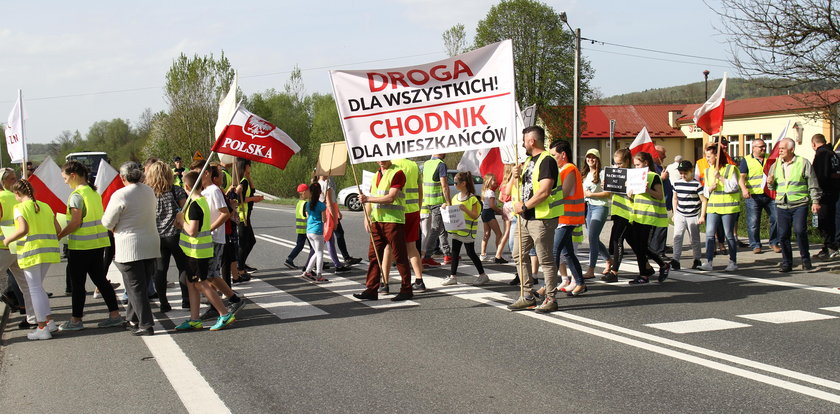 Protest na Podkarpaciu. Mieszkańcy zablokowali drogę