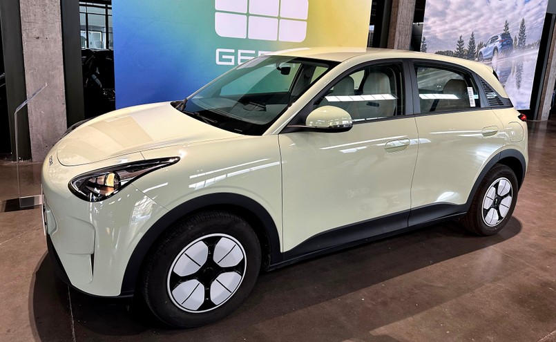 Geely EX2 wjeżdża do Polski.