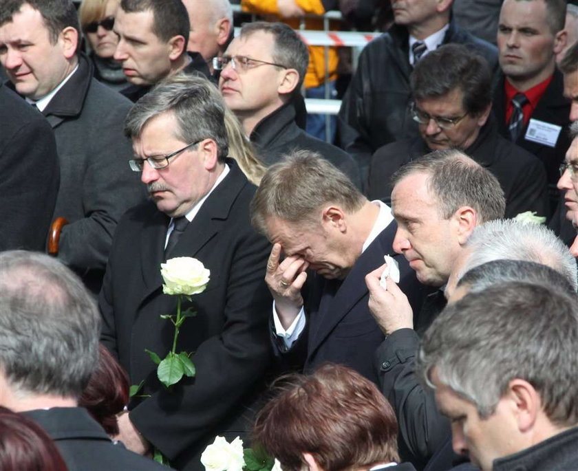 Tusk płakał na pogrzebie przyjaciela