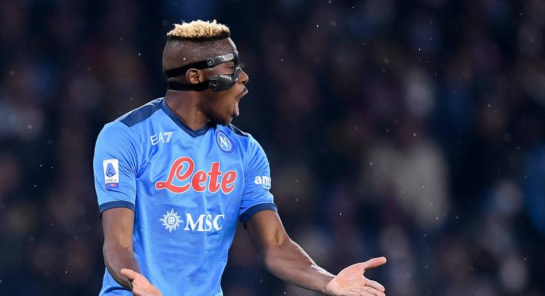 Arrigo Sacchi believes laying passes quick enough to Victor Osimhen can solve Napoli's issues (IMAGO/NurPhoto)