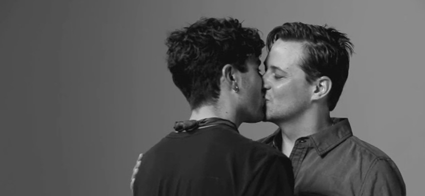 Parovi  su bili različitih seksualnih opredeljenja...