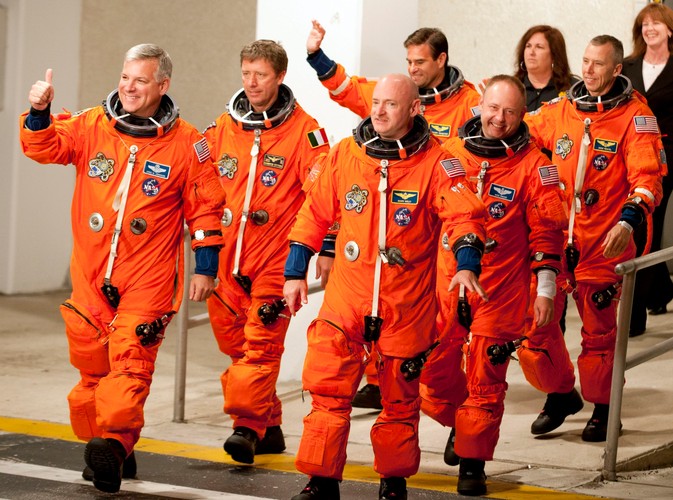 Załoga wahadłowca Endeavour