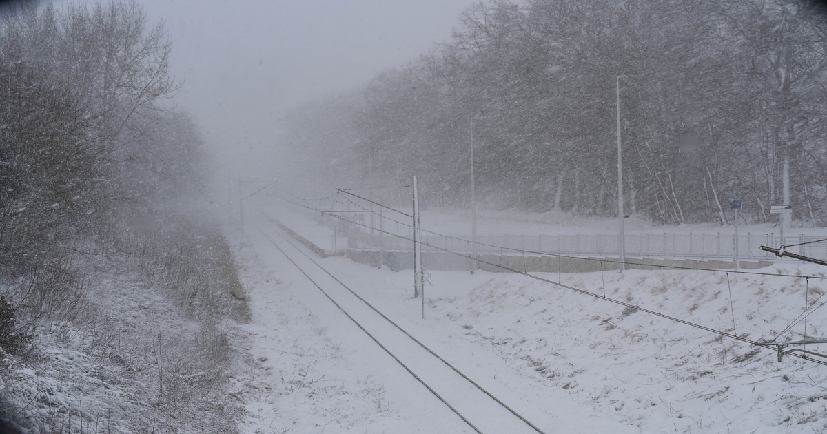 Alert-III-stopnia-Grozi-p-metra-niegu-i-zamiecie-na-p-nocy