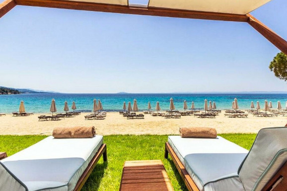 Travellandova ekskluzivna ponuda! Luksuzni hoteli Grčke po promotivnim cenama