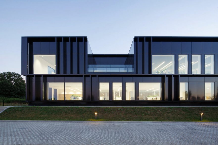 Hala magazynowa od MUS Architects