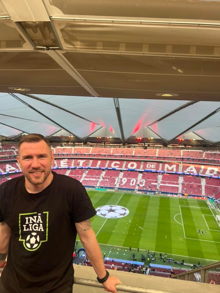 Bývalý slovenský futbalista Erik Jendrišek. 