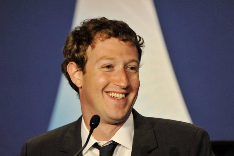 zuckerberg G8 uśmiech