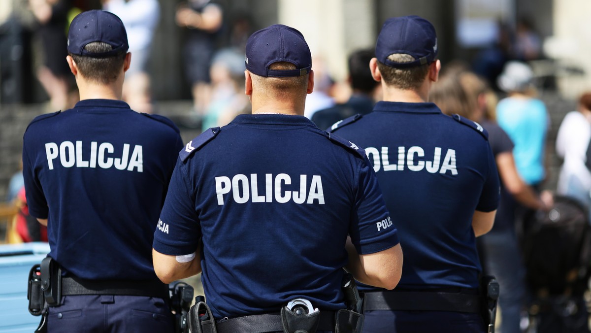 Policja policjanci