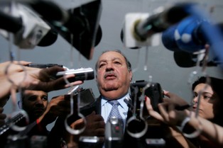 America Movil należąca do Carlosa Slima rozważa zakup Polkomtela