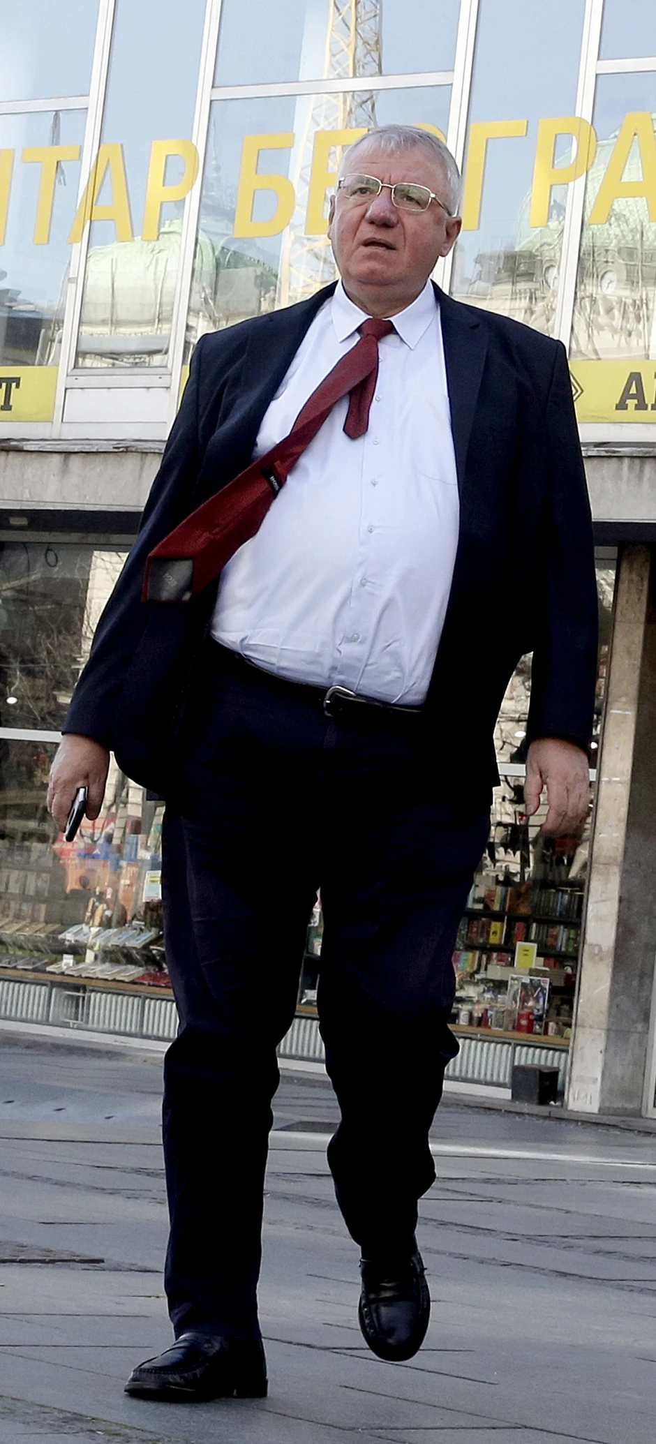 Šešelj je sramno, pravdajući Jutku, optužio Mariju Lukić da je kriva što je seksualno uznemiravana?! 