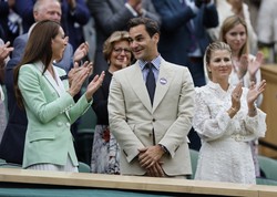 Roger Federer uhonorowany na Wimbledonie. Kibice zgotowali mu owację na stojąco