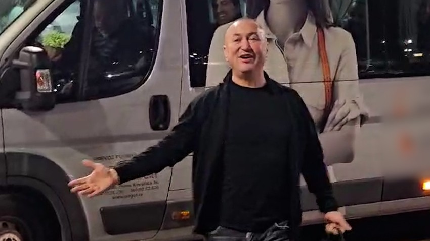 POK_Djani_pijan_na_aerodoromu_zabava_blic_safe_vm_vp jpeg.jpg