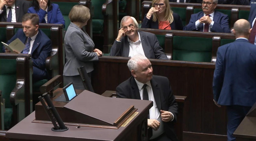 Marszałek Witek anulowała głosowanie w Sejmie