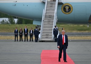 Tramp pred susret sa Putinom