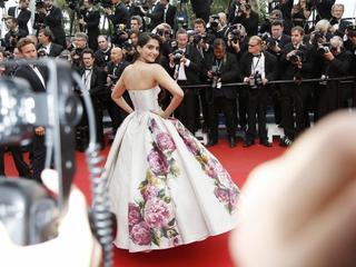 Sonam Kapoor Cannes zdjęcie tygodnia 17 maja